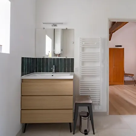 Le Clos De La Tour Arsy