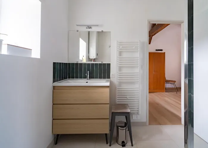 Le Clos De La Tour Arsy