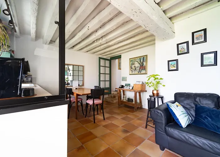 Bed & Breakfast Le Clos De La Tour 3*